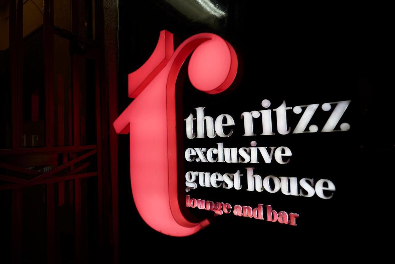 The Ritzz Exclusive Guest House Akkra Exterior foto